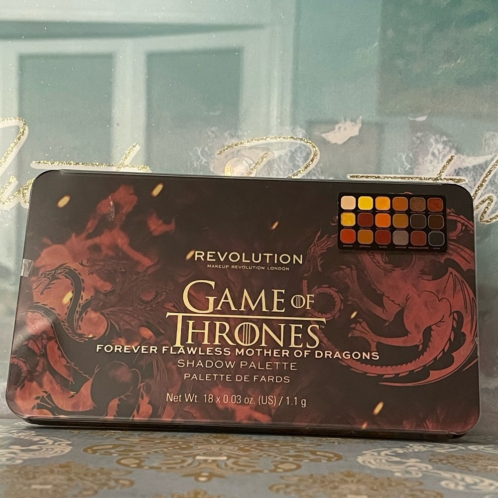 ❤️NWT GAME OF THRONES EYESHADOW PALETTE❤️